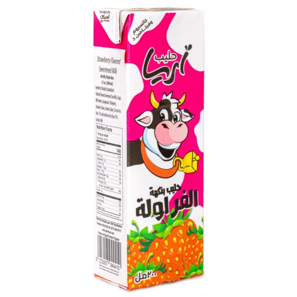 ARIA Strawberry flavored milk 200 mL